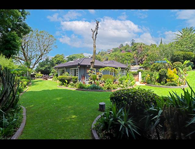 5 BEDROOM FREEHOLD FOR SALE IN LINKSFIELD